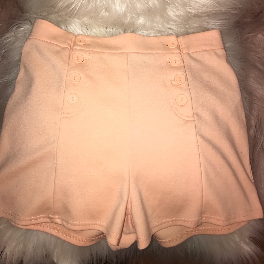 Trendy Shorts